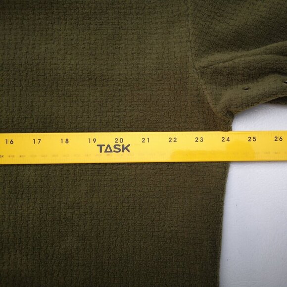Wind River Men's Size Medium Fleeced Lined Olive Green Straight Fit Pullover - Picture 5 of 6